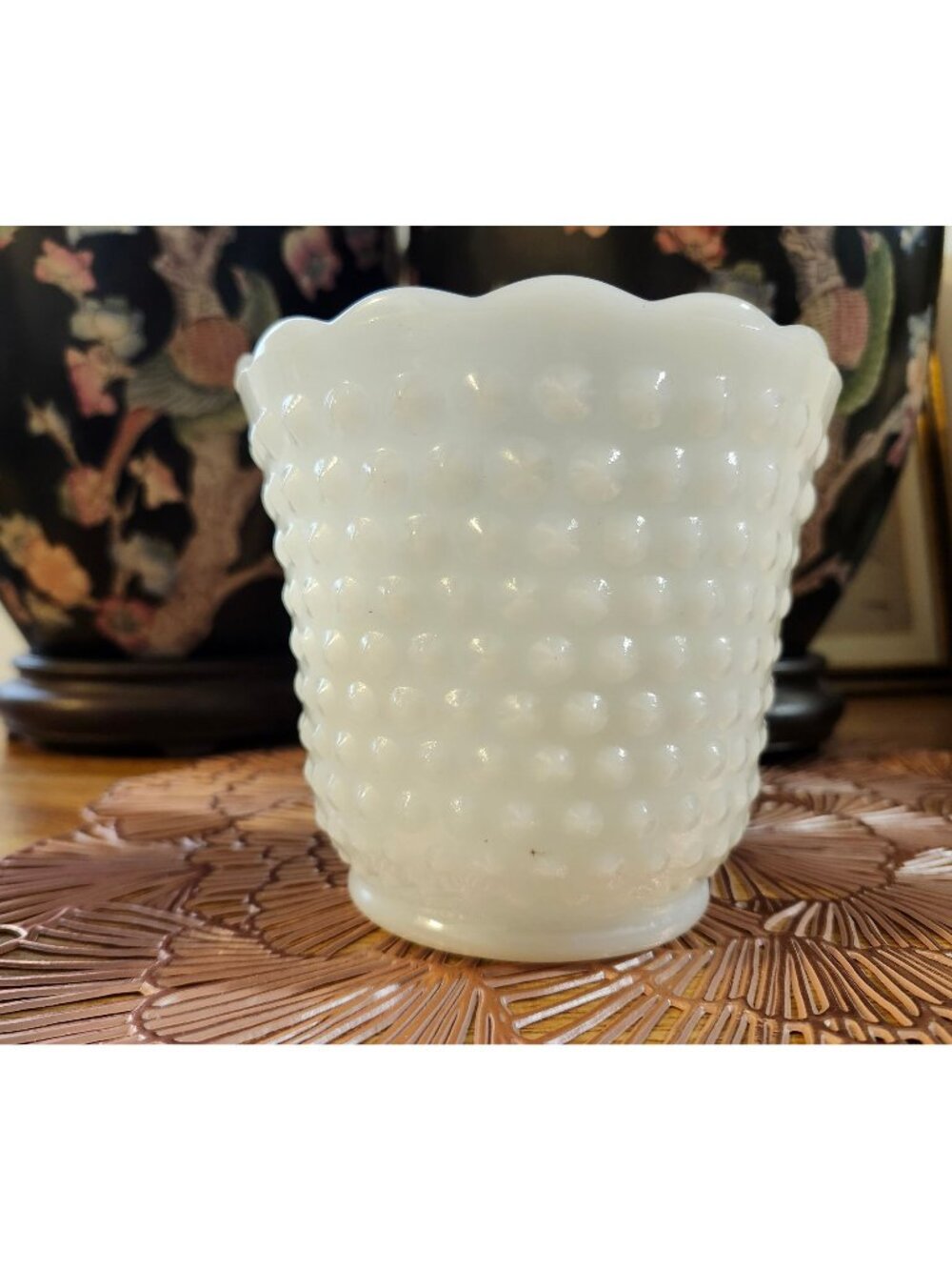 Vintage Dots and Dashes Anchor Hocking Milk Glass Vase 4 3/8"